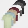 Pier One 7 Pack - T-Shirt Basic - Black /Green /Bordeaux 2 Pier One 7 Pack - T-Shirt Basic - Black /Green /Bordeaux -Pier One 21887bf1d6ec441db354ecf20efd812d