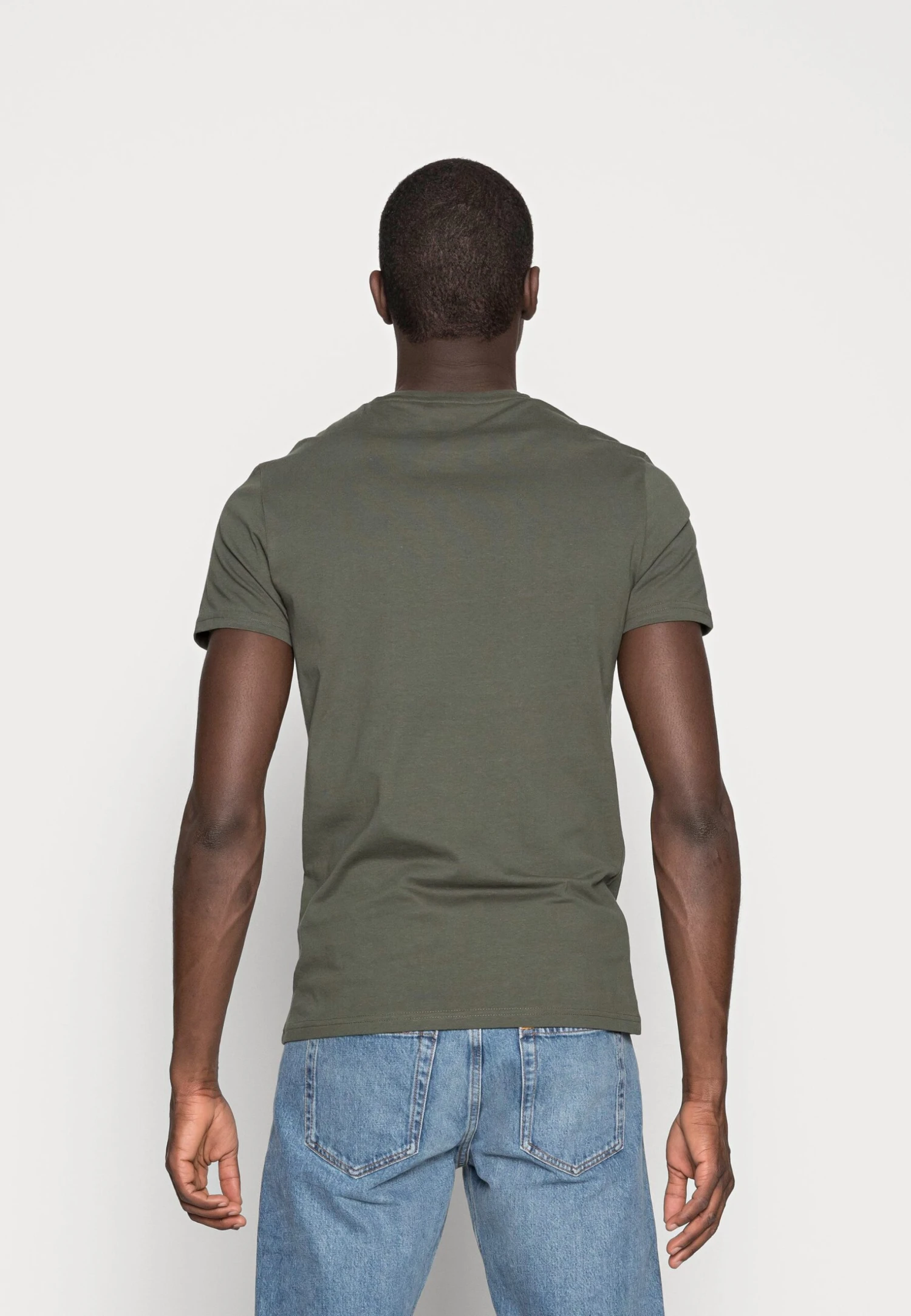 Pier One 3 Pack - T-Shirt Basic - Black/Grey/Green 5 Pier One 3 Pack - T-Shirt Basic - Black/Grey/Green - Afbeelding 3