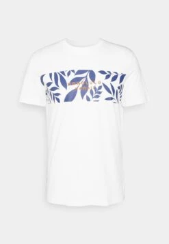 Pier One Leaf Chest Print Tee- T-Shirt Print - White 12 Pier One Leaf Chest Print Tee- T-Shirt Print - White -Pier One 46ced1a8a8cf4ecd9aa5224aae33c7cf