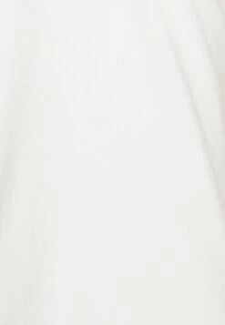 Pier One T-Shirt Basic - White 12 Pier One T-Shirt Basic - White -Pier One 4c6c536fabc845af8cc26c326d46432d