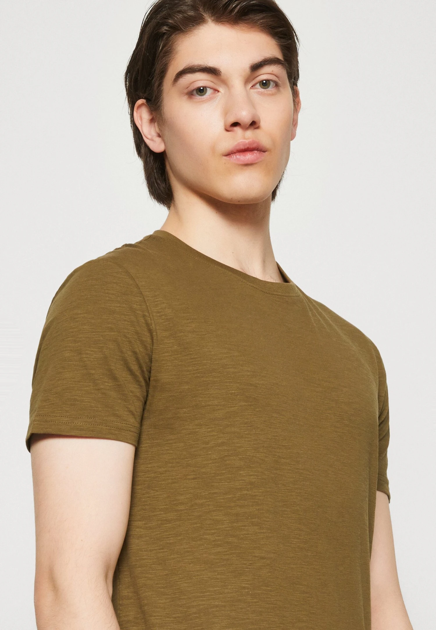 Pier One 5 Pack - T-Shirt Basic - Black/Light Blue/Khaki/Mint/Beige 5 Pier One 5 Pack - T-Shirt Basic - Black/Light Blue/Khaki/Mint/Beige - Afbeelding 3