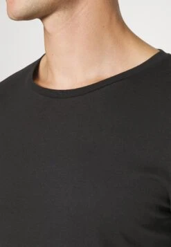 Pier One 2 Pack - Longsleeve - Black/Mottled Dark Grey 17 Pier One 2 Pack - Longsleeve - Black/Mottled Dark Grey -Pier One 58d184c68d6a4efb93849263615dae84