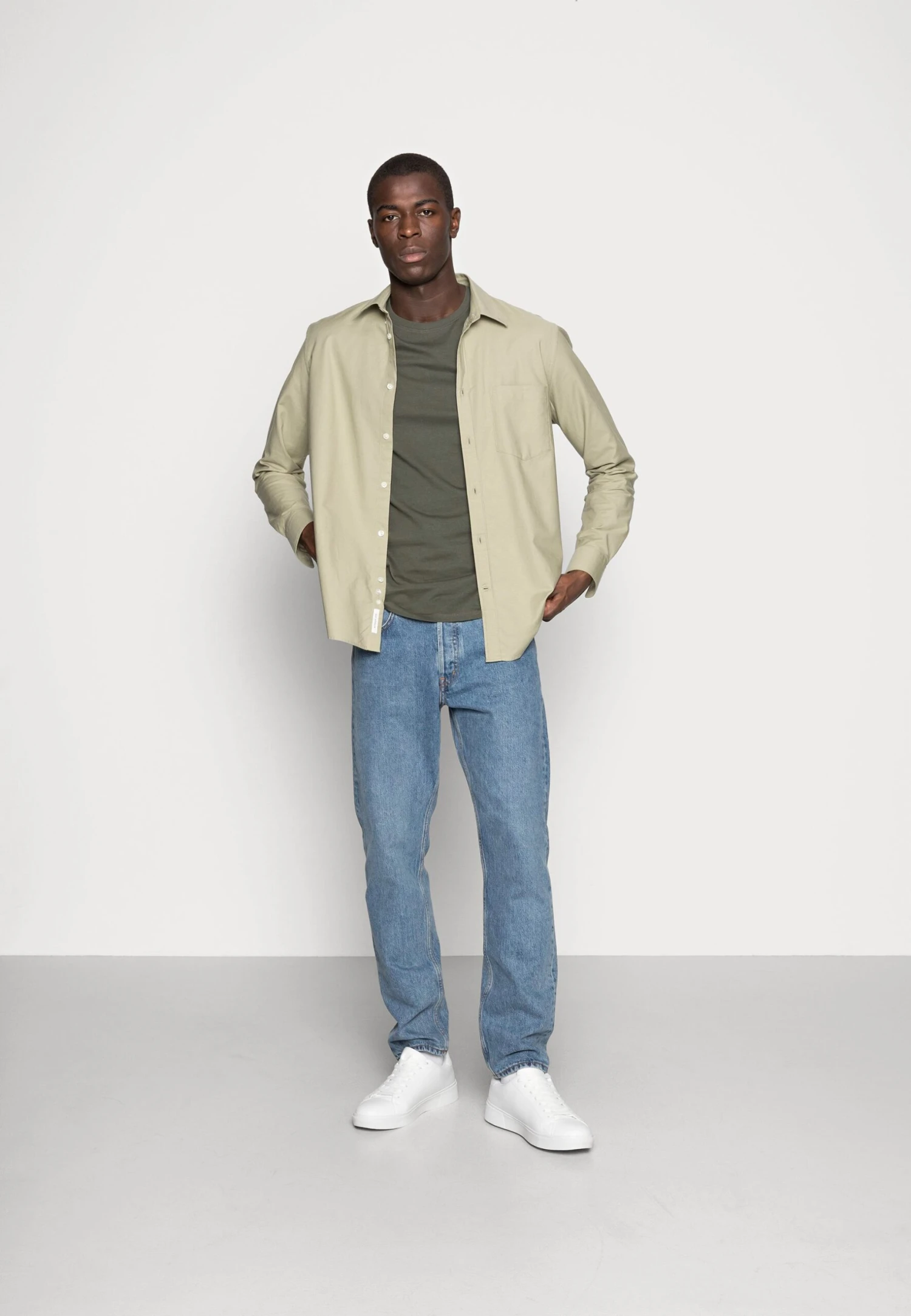 Pier One 3 Pack - T-Shirt Basic - Black/Grey/Green 3 Pier One 3 Pack - T-Shirt Basic - Black/Grey/Green