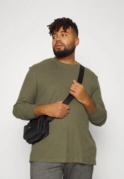 Pier One Longsleeve - Olive 11 Pier One Longsleeve - Olive -Pier One 82d24bc02660402697088dbb931be292