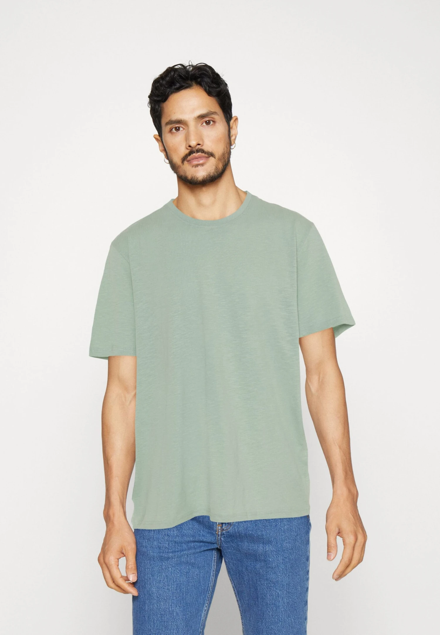 Pier One 5 Pack - T-Shirt Basic - Mint/Off-White/Khaki 4 Pier One 5 Pack - T-Shirt Basic - Mint/Off-White/Khaki - Afbeelding 2
