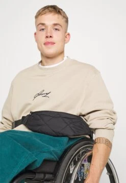 Pier One Sweater - Tan -Pier One 9998c119a3924cb38accaa46e749df2e