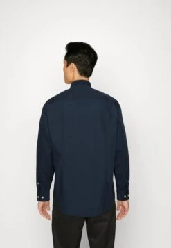 Pier One 3 Pack - Zakelijk Overhemd - White/Light Blue/Dark Blue 11 Pier One 3 Pack - Zakelijk Overhemd - White/Light Blue/Dark Blue -Pier One 9c5bc8c34ea0415fb949ca66c8b6f9f0