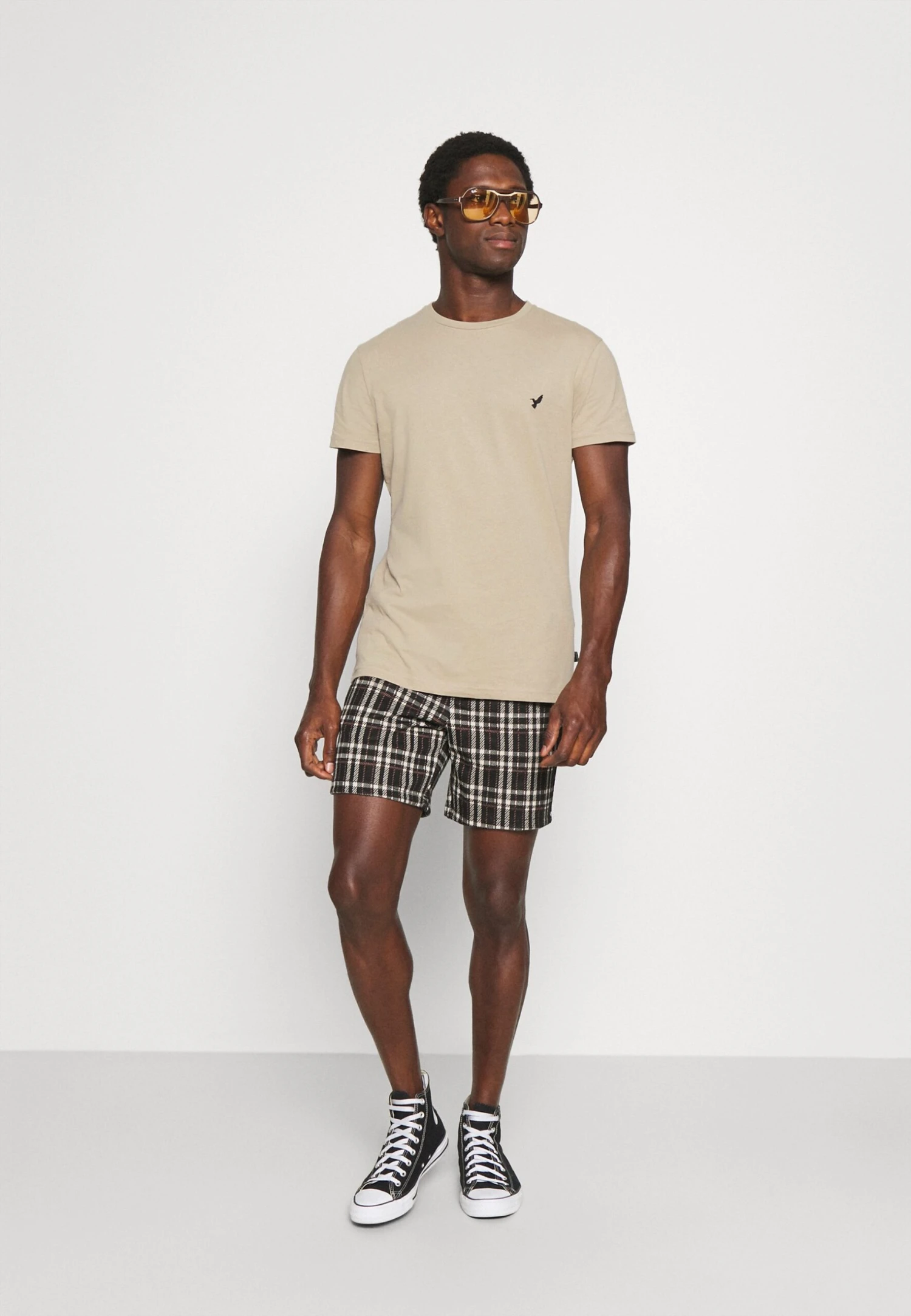 Pier One T-Shirt Basic - Beige 4 Pier One T-Shirt Basic - Beige - Afbeelding 2