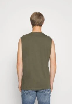 Pier One 2 Pack - Top - Black/Khaki 10 Pier One 2 Pack - Top - Black/Khaki -Pier One a3d3b64758904829b611838c1def50fc