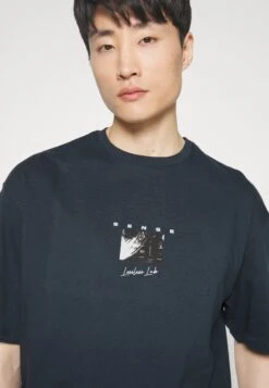 Pier One Sense Tee- T-Shirt Print - Dark Blue 15 Pier One Sense Tee- T-Shirt Print - Dark Blue -Pier One b603fa303cad41eca4bdbcf3153eb53e