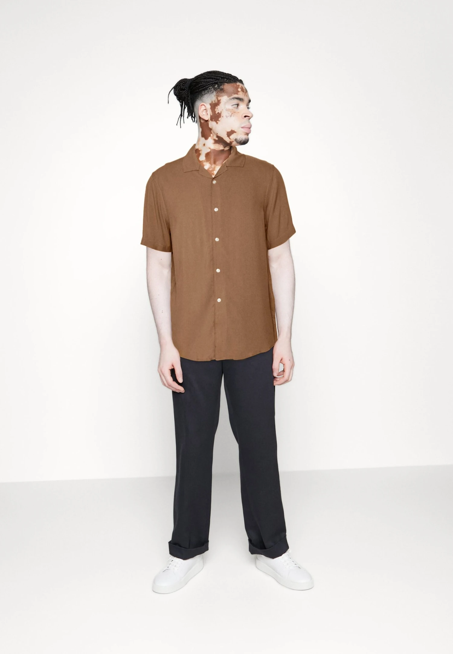 Pier One 3 Pack - Overhemd - Beige/Black/White 3 Pier One 3 Pack - Overhemd - Beige/Black/White