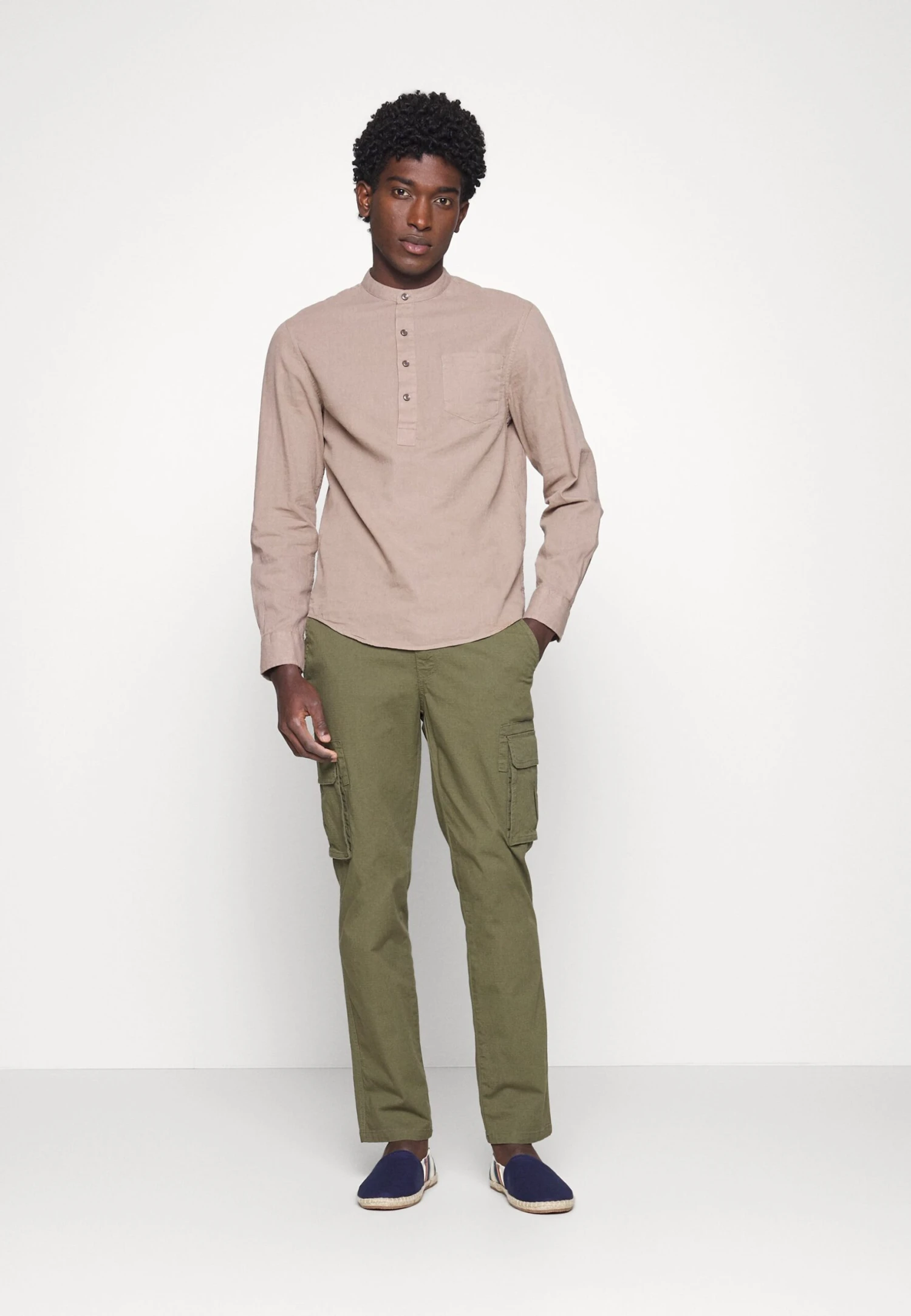 Pier One Overhemd - Taupe 4 Pier One Overhemd - Taupe - Afbeelding 2