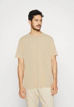Pier One 5 Pack - T-Shirt Basic - Mint/Off-White/Khaki 18 Pier One 5 Pack - T-Shirt Basic - Mint/Off-White/Khaki -Pier One c5a5fe7b87c3459e80b44269ce027f75