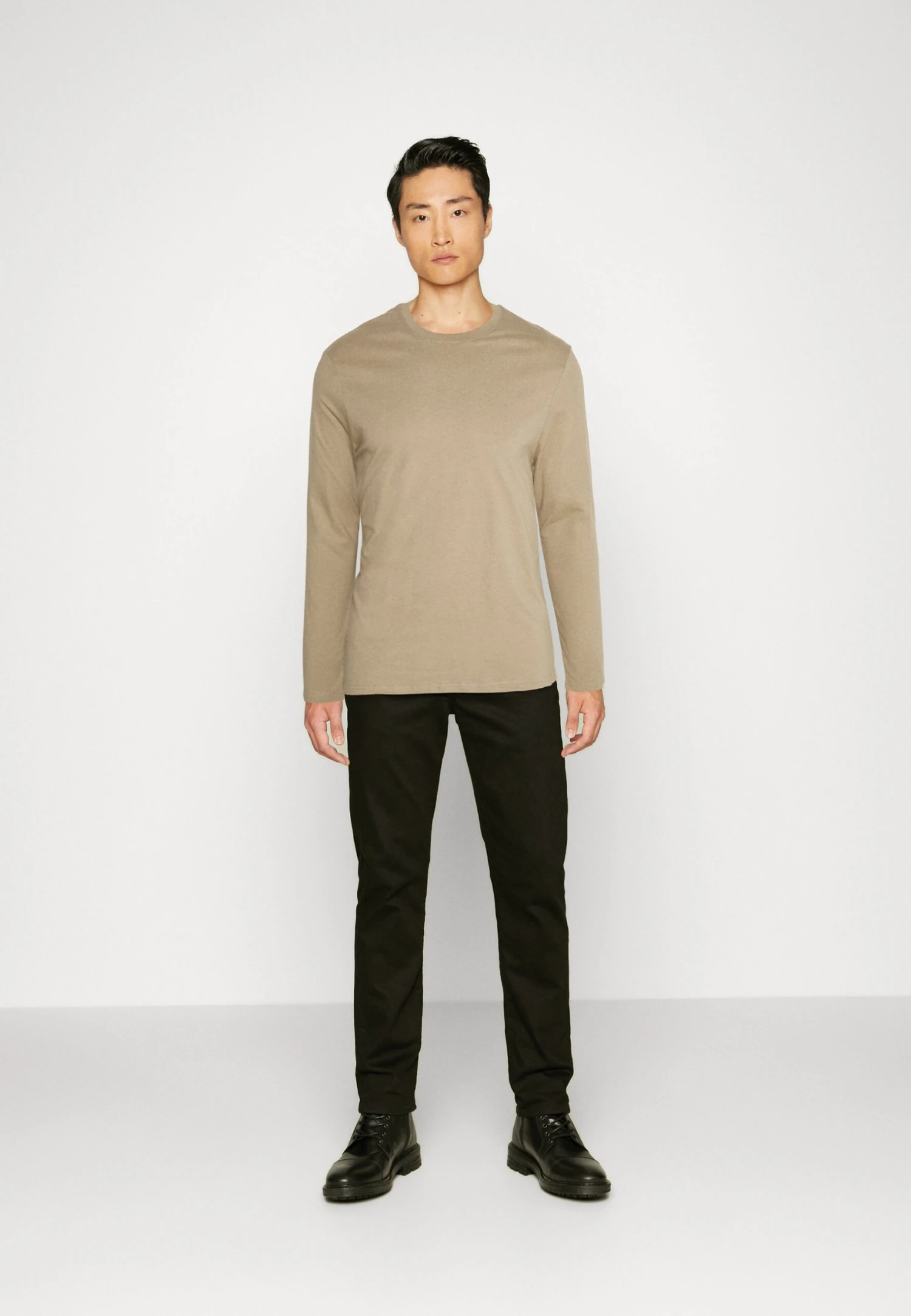 Pier One 5 Pack - Longsleeve - Tan/Light Blue/White 3 Pier One 5 Pack - Longsleeve - Tan/Light Blue/White