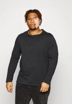 Pier One 2 Pack - Longsleeve - Dark Grey/Red 11 Pier One 2 Pack - Longsleeve - Dark Grey/Red -Pier One cb38540c29b64232a08414884540a699