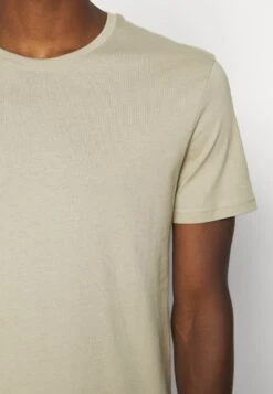 Pier One 5 Pack - T-Shirt Basic - White/Dark Grey/Black -Pier One ccdceb9d79c24e32baab38b9f3eaa229