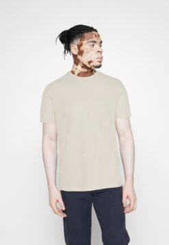 Pier One 7 Pack - T-Shirt Basic - White/Yellow/Lilac -Pier One e68ad65920fd4f69b53ce8f7897ba836