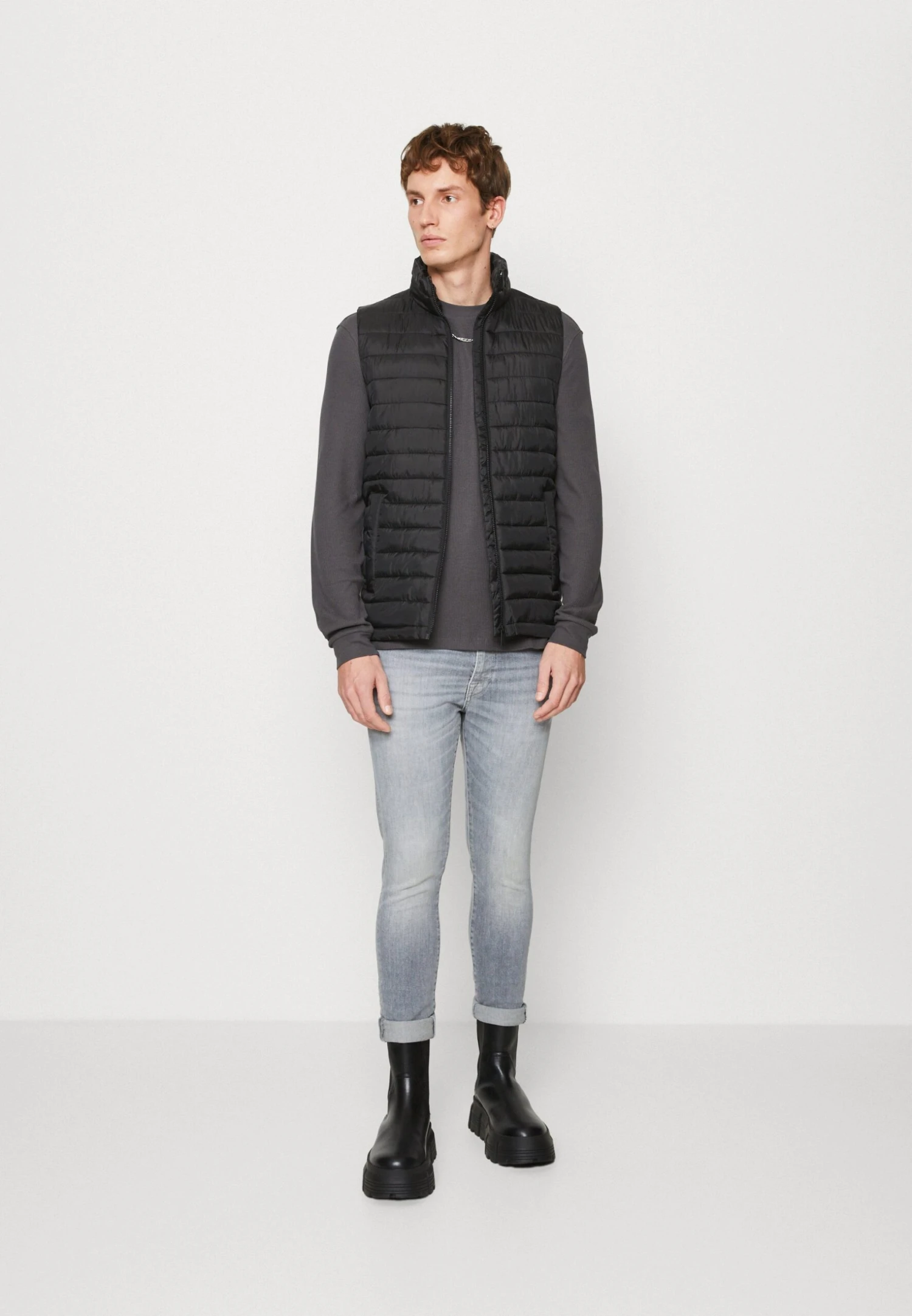 Pier One Longsleeve - Dark Grey 4 Pier One Longsleeve - Dark Grey - Afbeelding 2